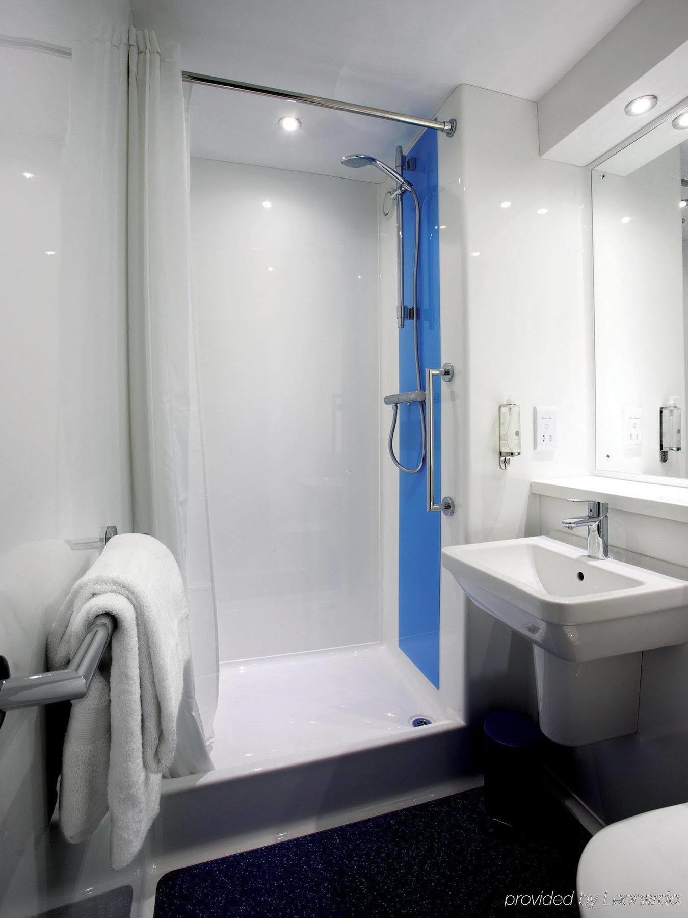Travelodge Glasgow Airport Hotel Exteriér fotografie